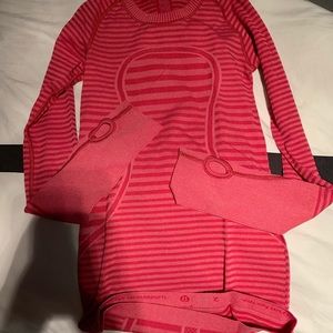 Lulu lemon long sleeved shirt